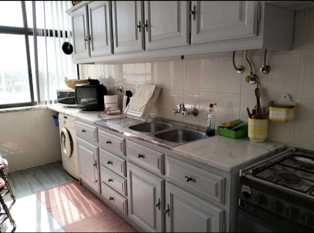 Apartamento T1 em Peniche – A 200 metros da Praia da Cova de Alfarroba - Grande imagem: 5/8