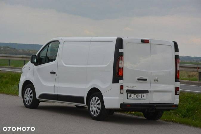 Opel Vivaro - 4