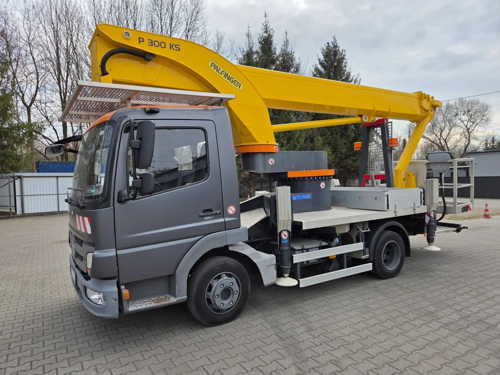 Mercedes-Benz Atego 2012