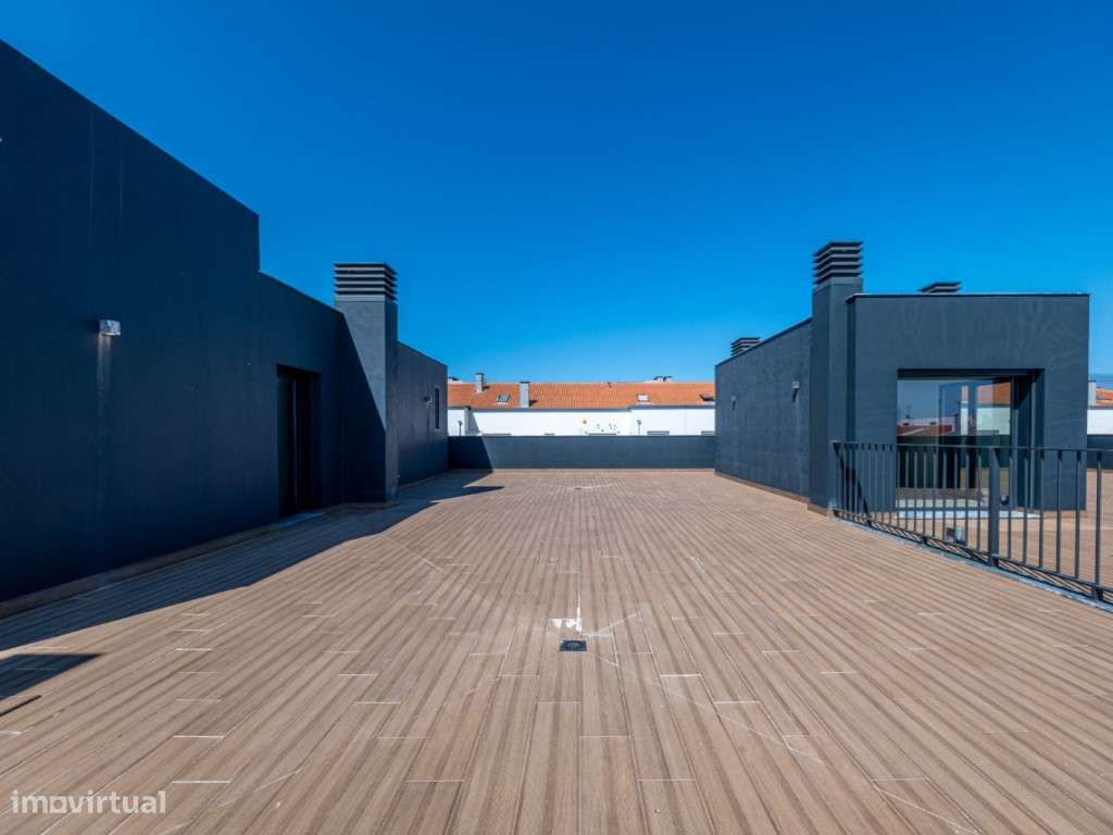 Apartamento T3 Moderno com Varanda e Churrasqueira - Praia de Santa...-17