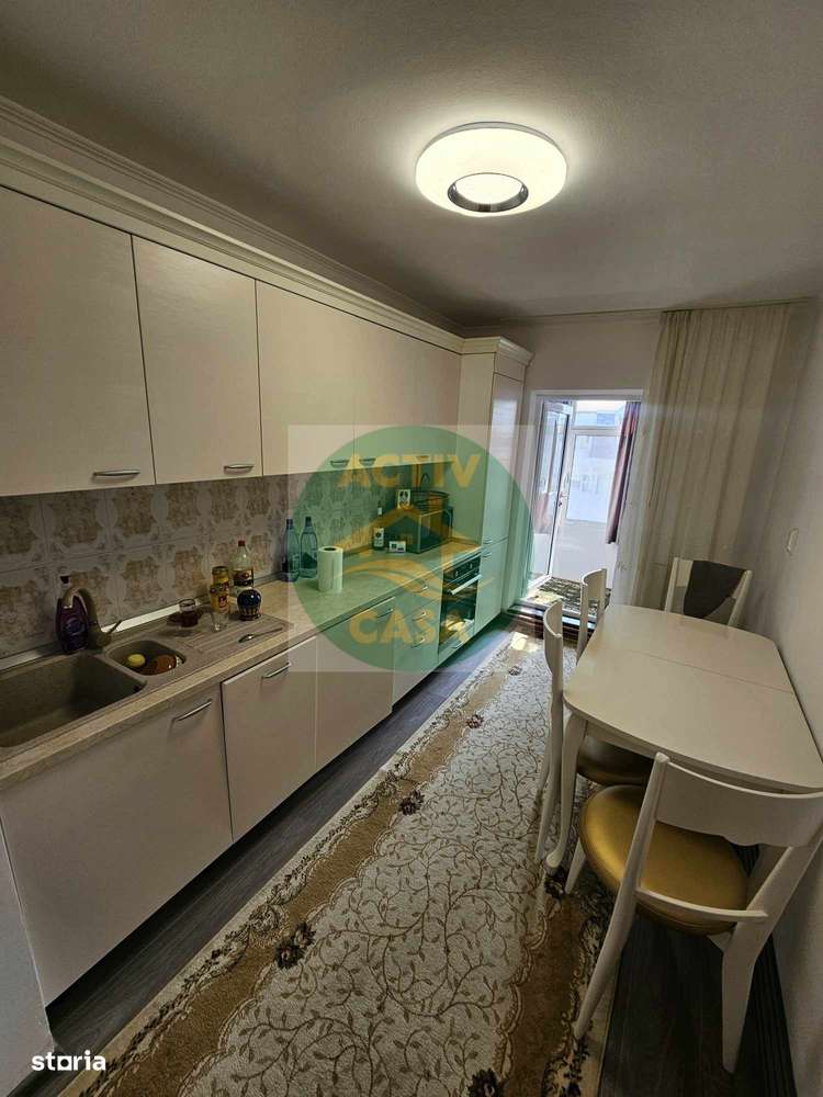Apartament 3 camere, zona Pietonal Stefan cel Mare - Imagine principală: 5/10