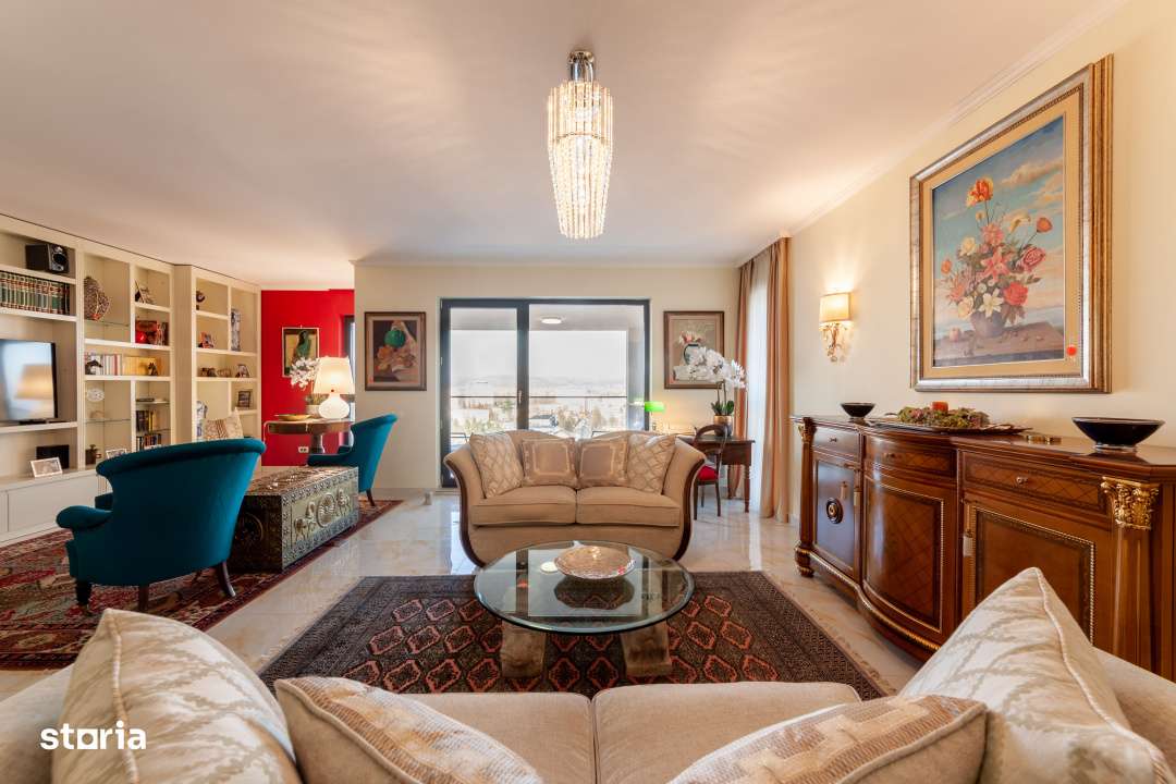 Apartament ultracentral - 3 camere, 167 mp, 2 terase, 2 locuri de parc-0