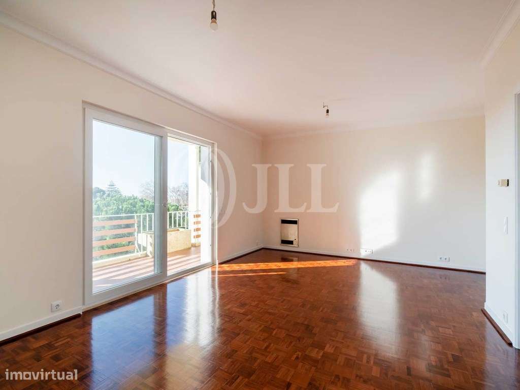 Apartamento T3+1, com varanda e estacionamento, na Parede - Grande imagem: 4/23