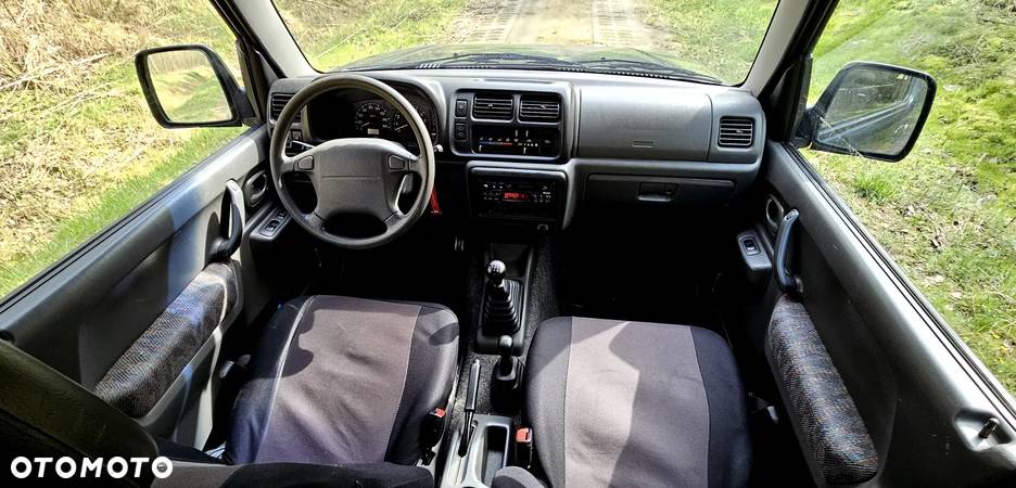 Suzuki Jimny 1.3 JLX - 6