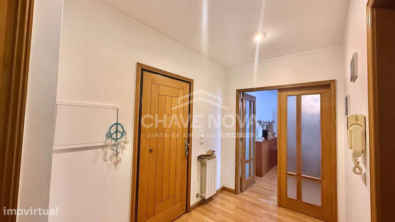 Apartamento T2 para venda em Seixezelo, Vila Nova de Gaia-5