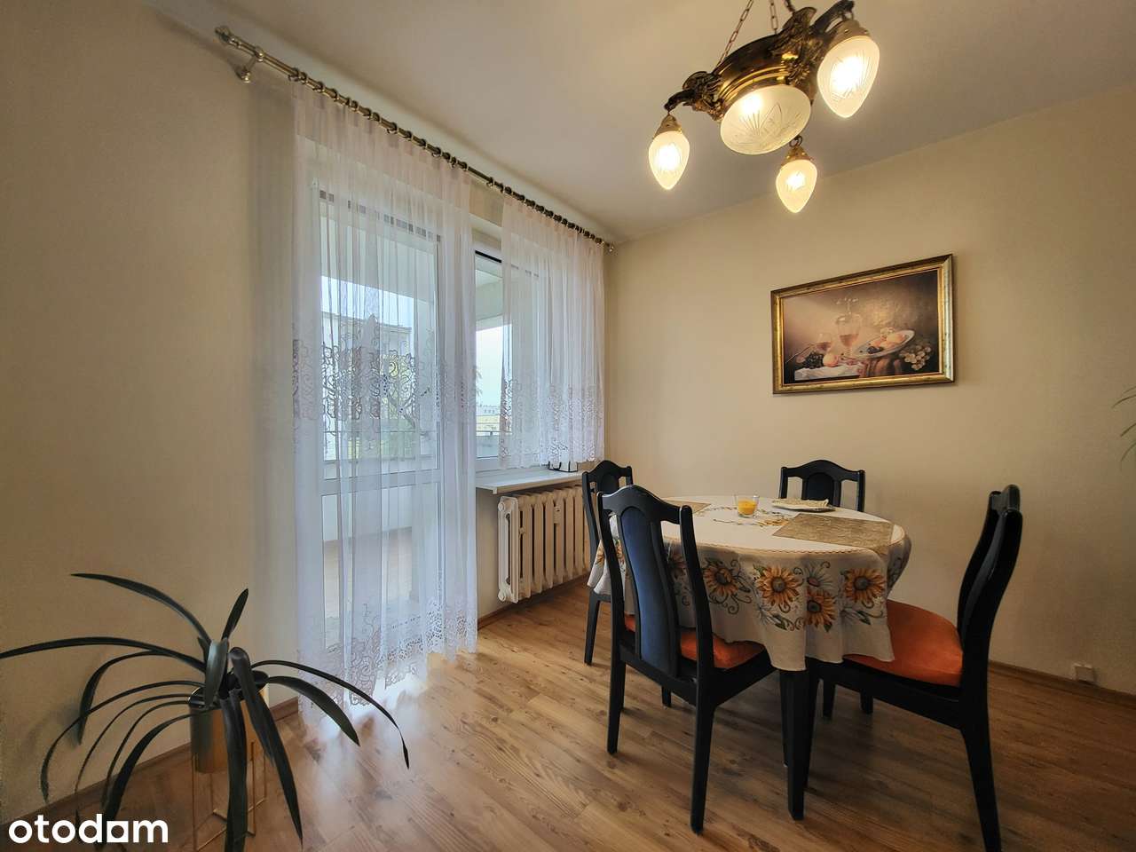 2 piętro, niski blok z 1990 roku, balkon-0