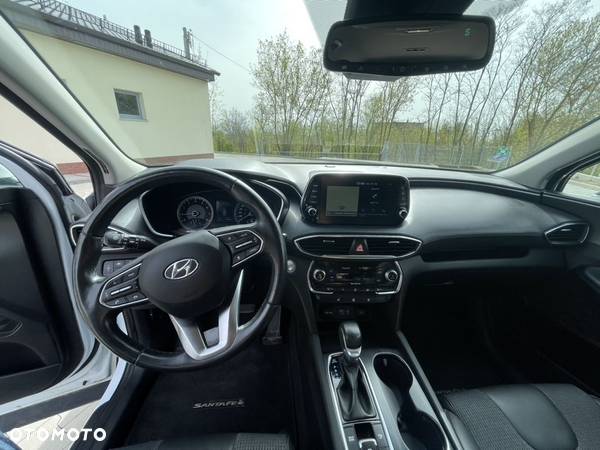 Hyundai Santa Fe 2.4 GDI 4WD Select - 23