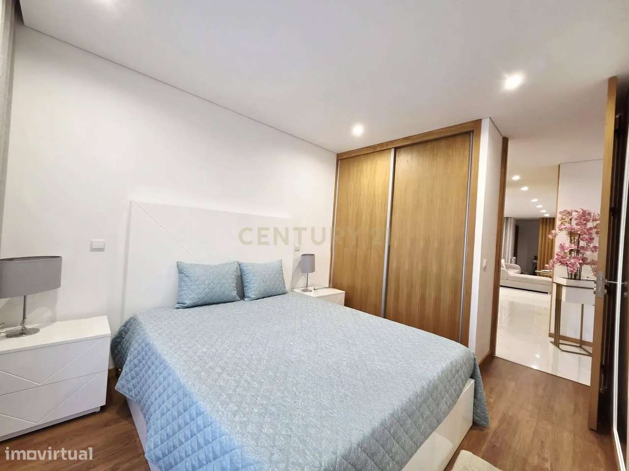 Apartamento T3 Novo com 2 casas de banho e energia A+-15