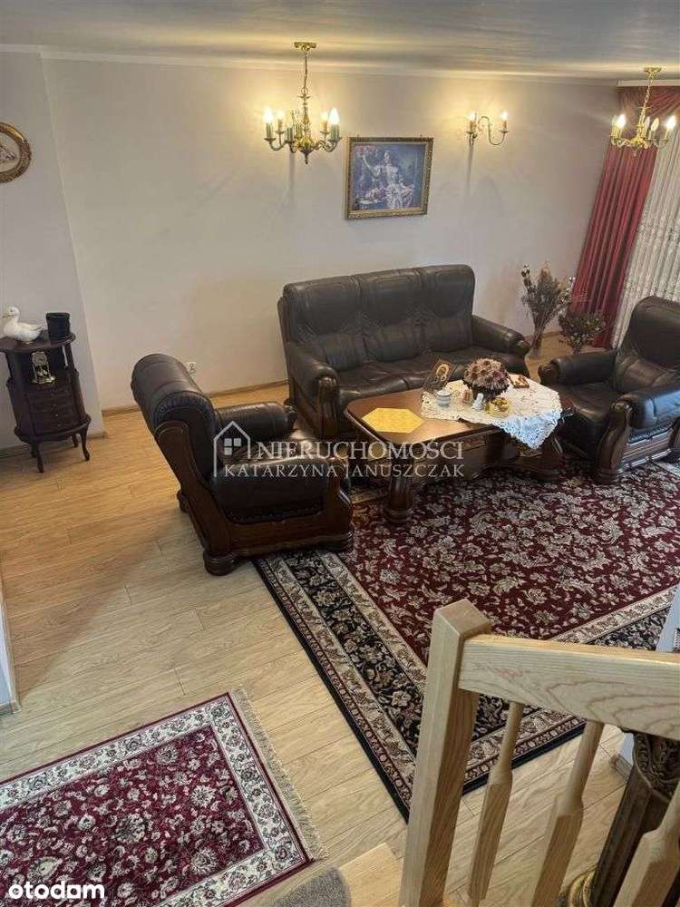 Dom W Spokojnej Okolicy, 5 Pokoi, Blisko A4,-7