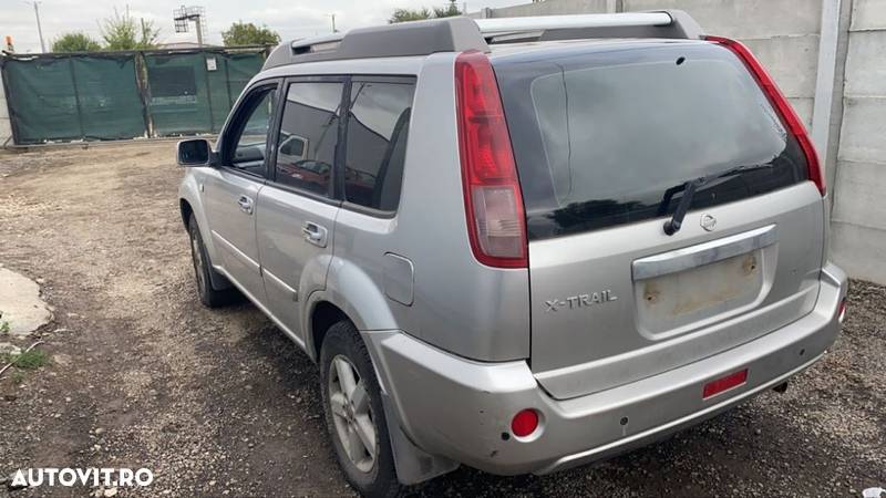 Nissan X Trail T30 motor 2.5 QR25DE benzină cutie manuală bara capota fată far aripă interior roti - 4