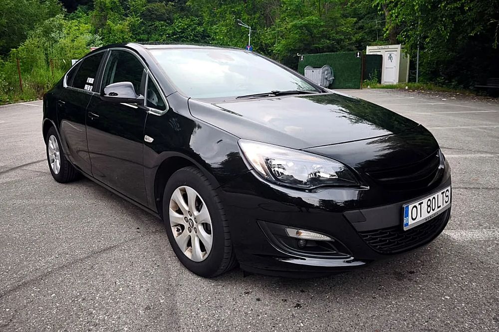 Opel Astra J [2009 - 2018] 1.4 ECOTEC Turbo Start/Stop Essentia 2019