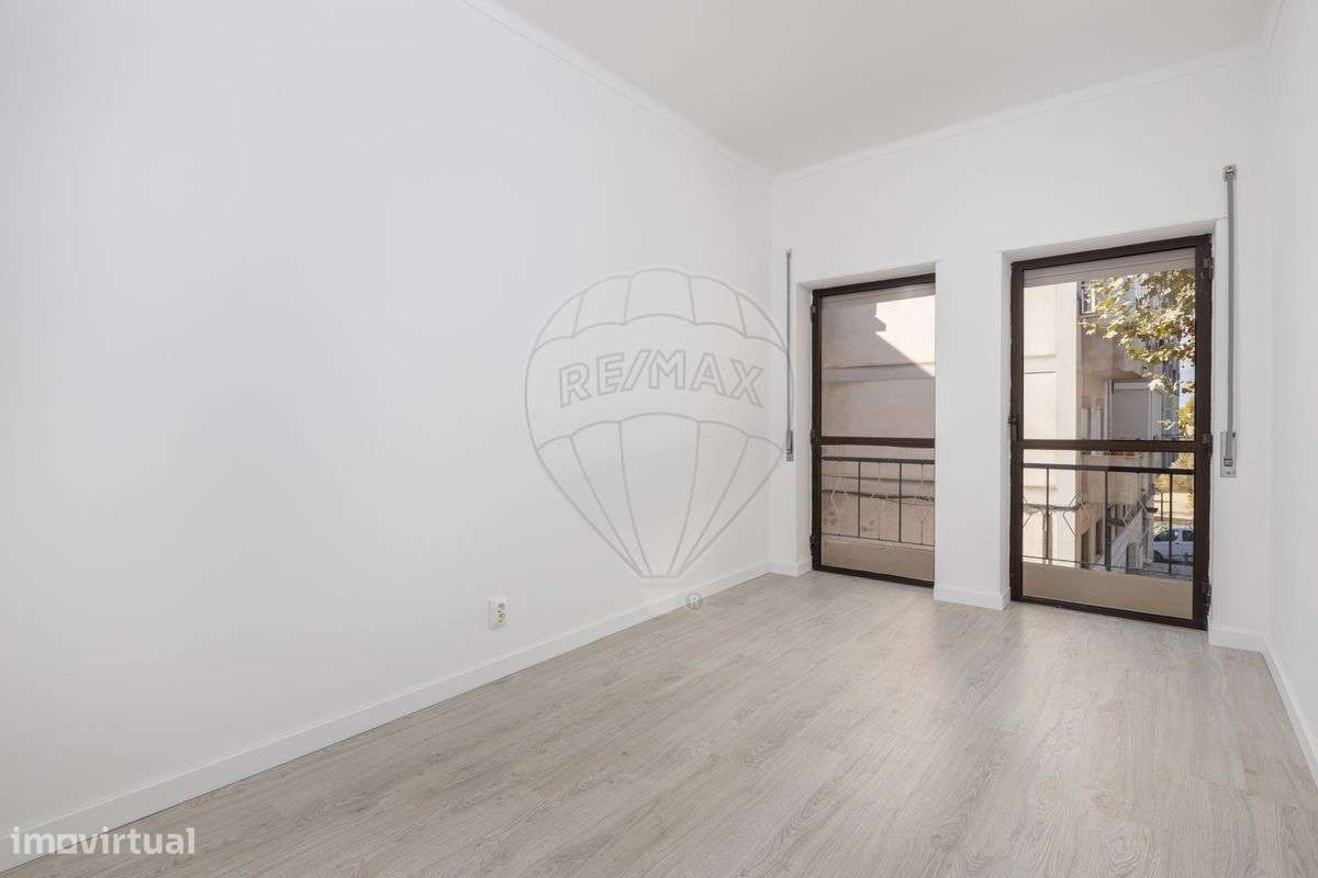 Apartamento T2 para arrendamento - Grande imagem: 4/16