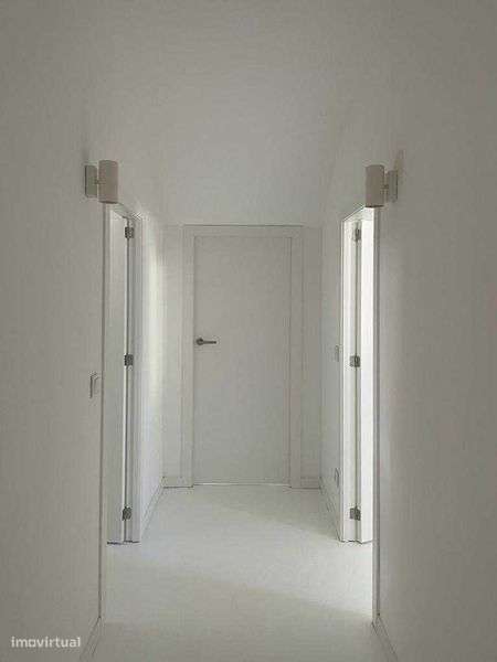 Apartamento com 2 quartos e 1 casa de banho - Grande imagem: 5/6