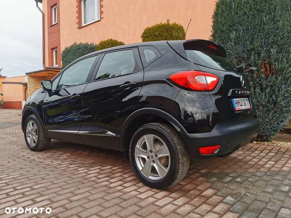 Renault Captur 0.9 Energy TCe Life EU6 - 22