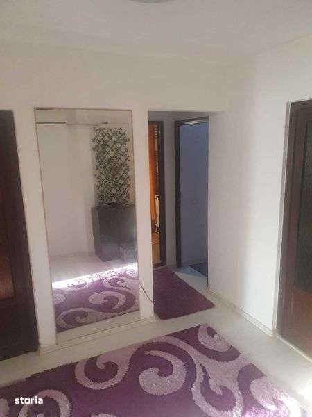 Inchiriez apartament 2 si 3 camere decomandate termen l/regim hotelier - Imagine principală: 5/7