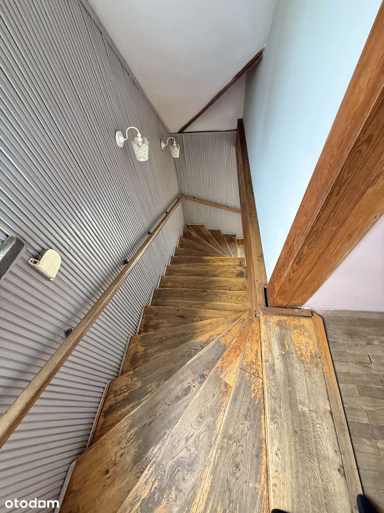 Dom z ogrodem, garaż, działka 827m2 - ul. Norwida-15