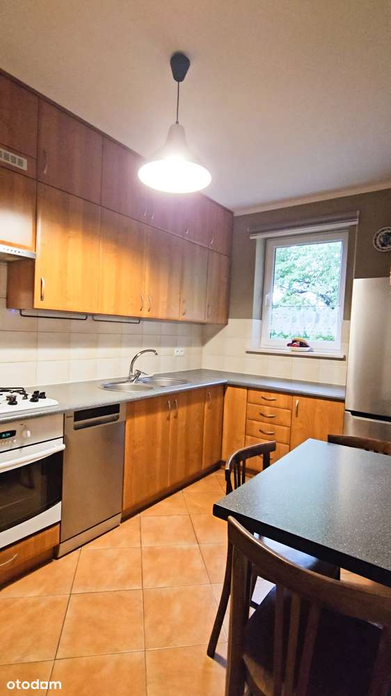 Dom w zabudowie szeregowej –  Bielsko-Biała, ul. Św. Jadwigi Śląskiej-7