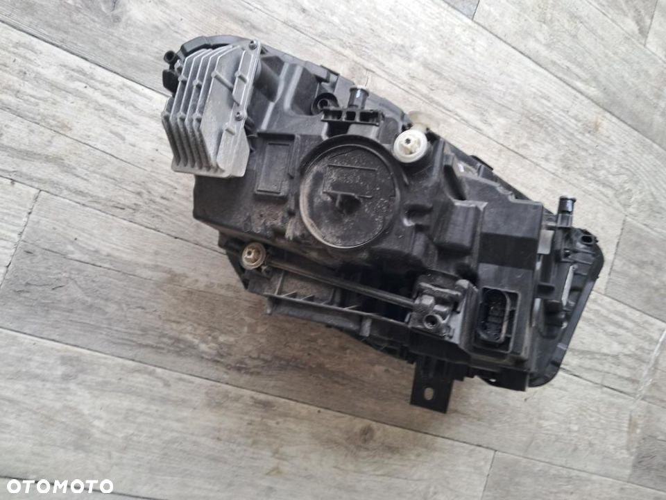 Mercedes W247 Lampa Przód Lewa A2479064105 - 11