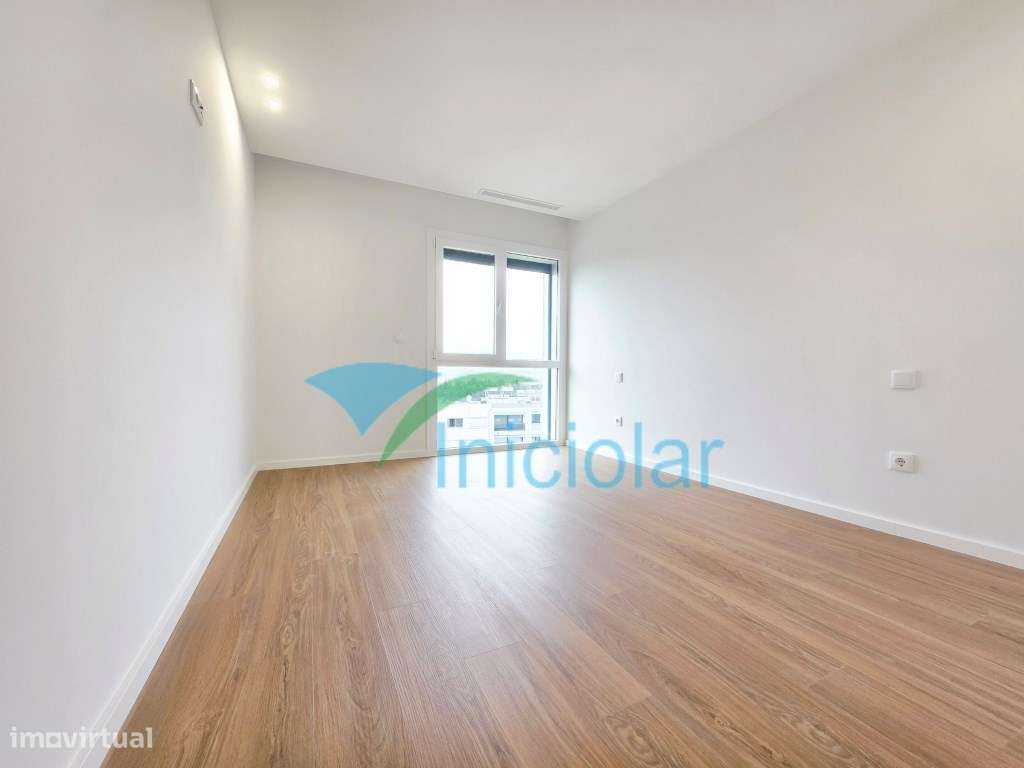 T1 Novo| Gueifães| G. Fechada-5