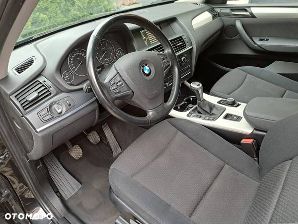 BMW X3 xDrive20d - 9