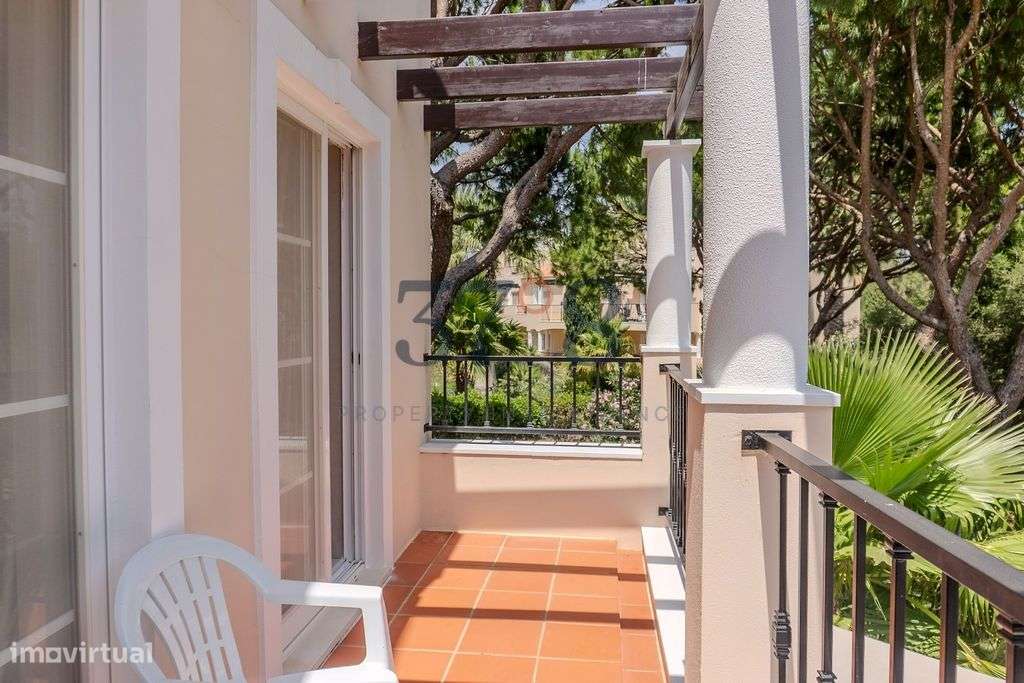 Vilamoura: Moradia em Banda de Extremo de 4 Quartos na Palmyra, Vila S-45