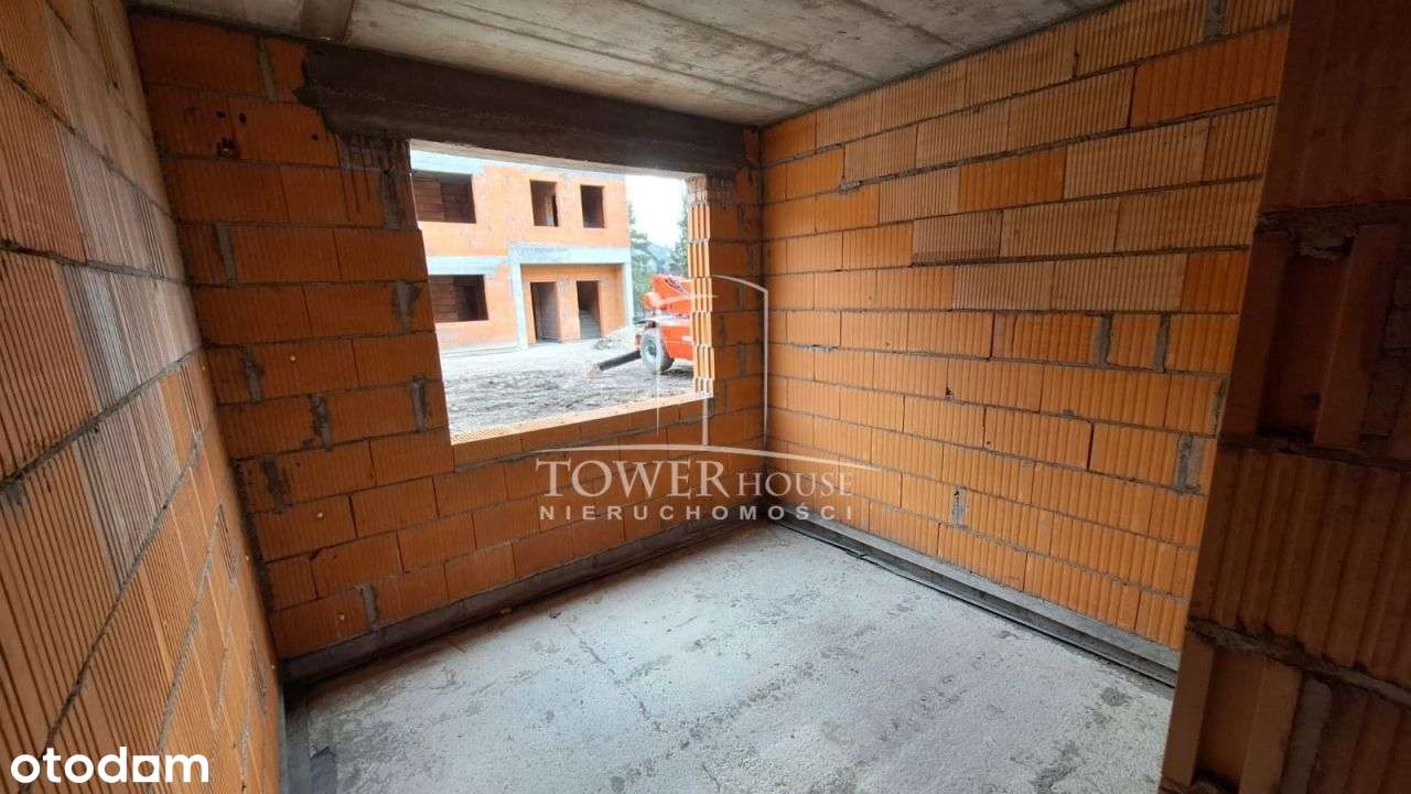 Ostatnie.....62 m2+Ogr.42 m2+ 2 Miejsca, S-8 1.2Km-8