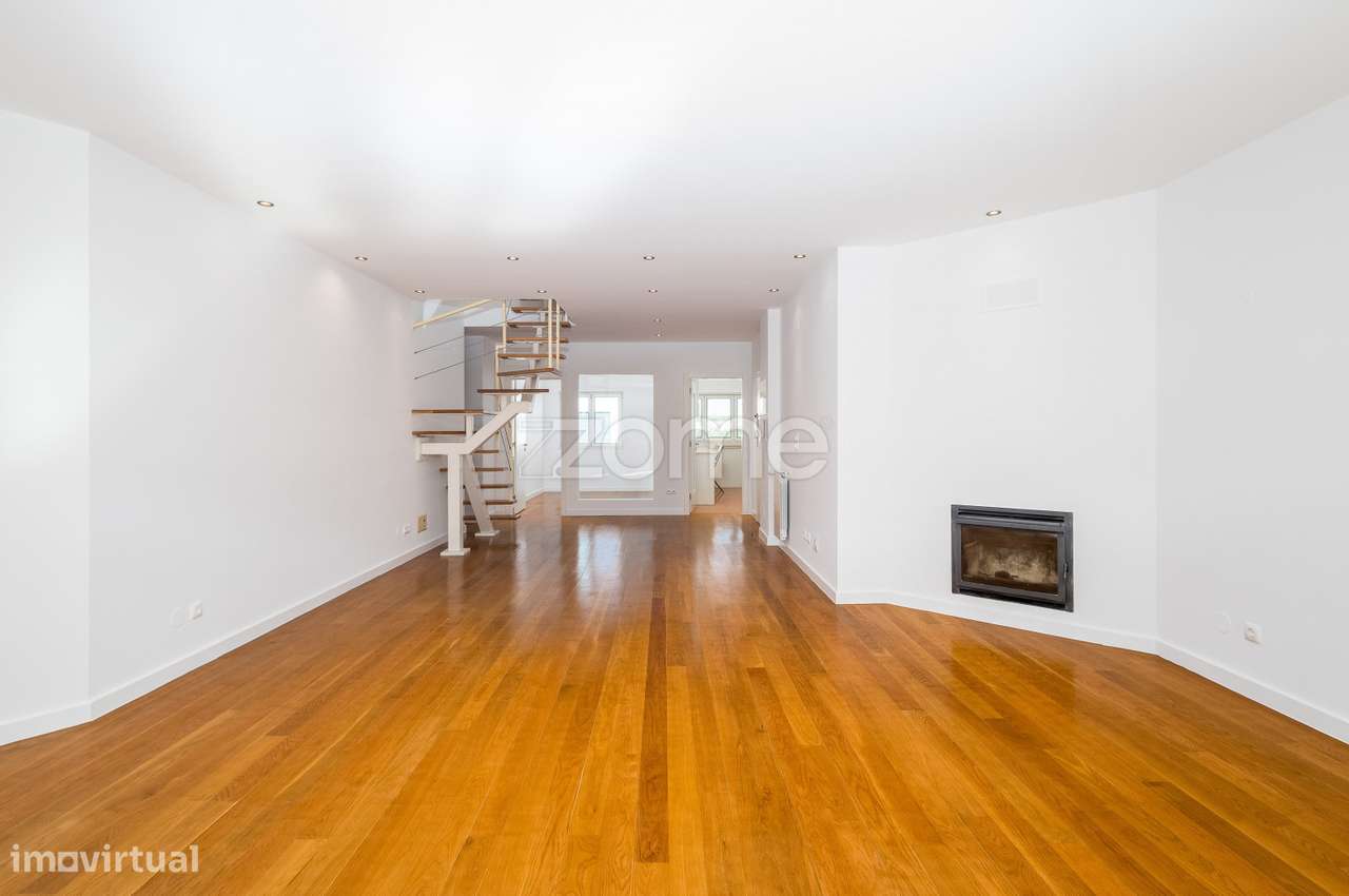 Apartamento T4 Duplex para Arrendar - Quinta das Patinhas, Cascais - Grande imagem: 3/37
