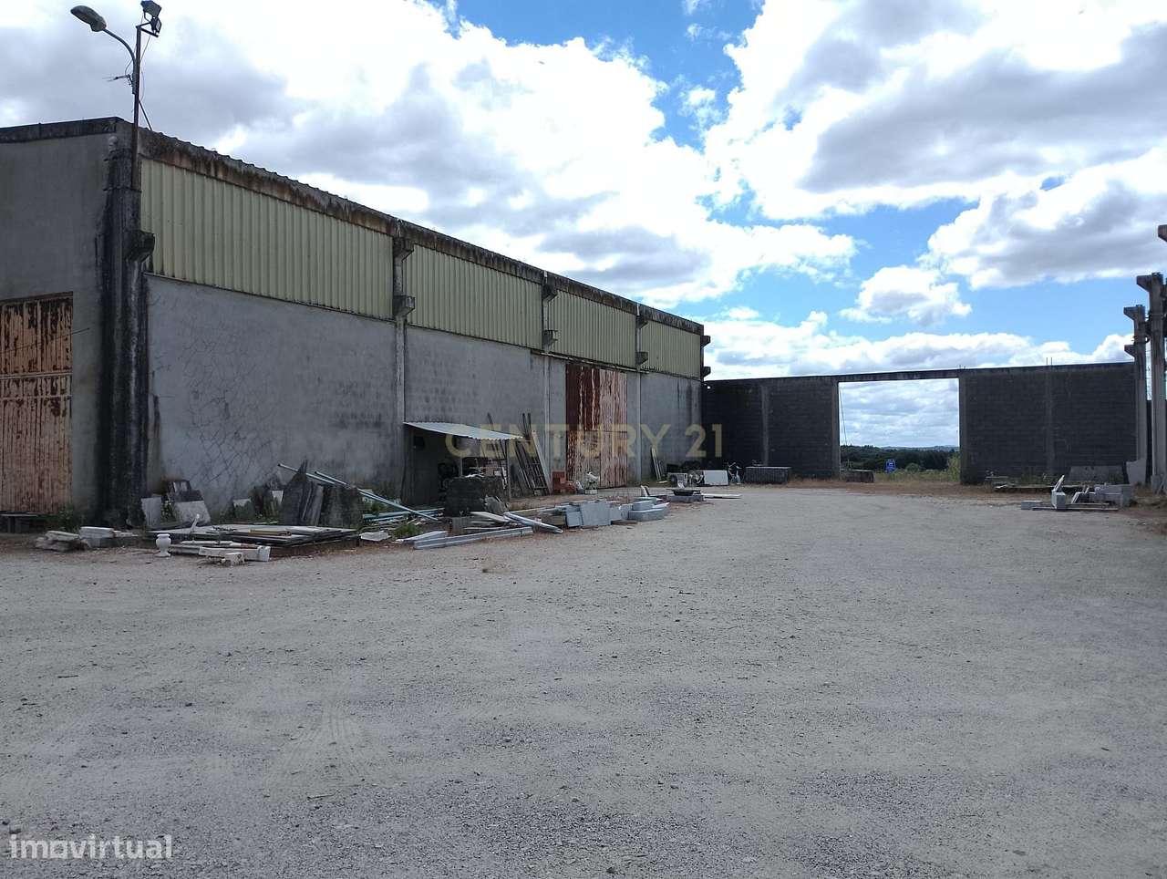Pavilhão Industrial em Alcains, Castelo Branco - Grande imagem: 4/12