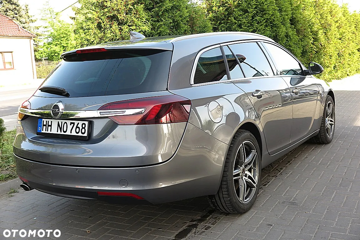 Opel Insignia - 11