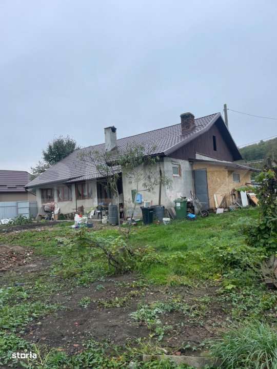 Casa de Vanzare in Teaca de 3 camere plus 17 arii teren ! - Imagine principală: 3/5