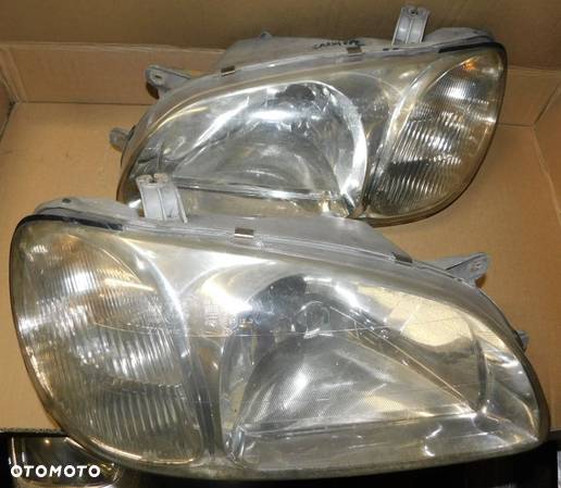 lampa prawa lewa przód KIA CARNIVAL I SEDONA  98-00  EUROPA - 1