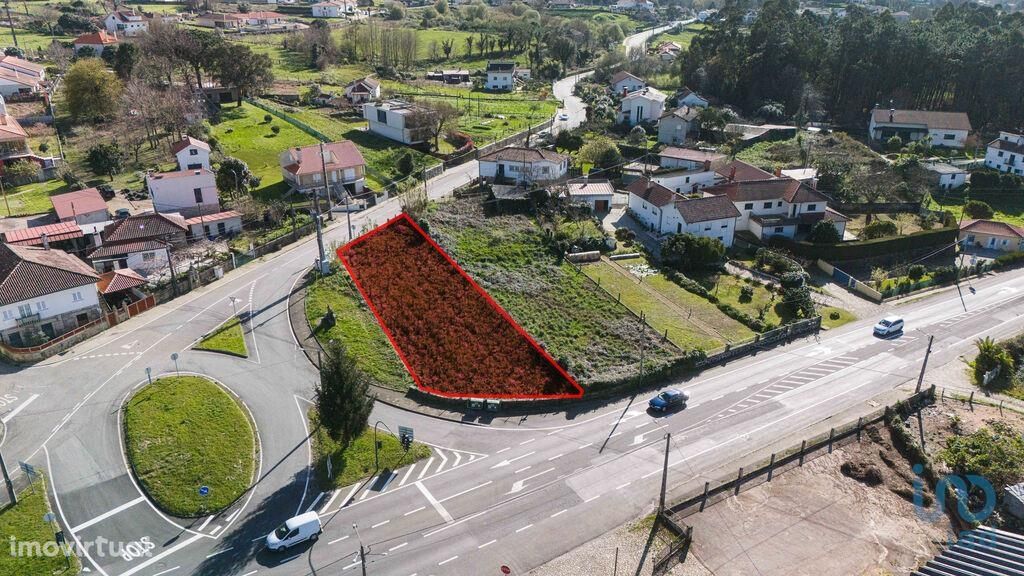 Terreno em Viana do Castelo de 718,00 m2