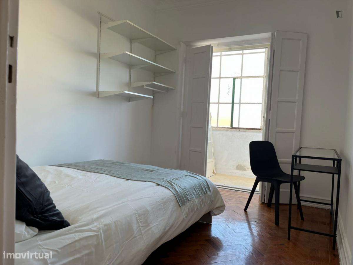 Quarto - localizado em Alvalade Lisbon - Grande imagem: 5/7