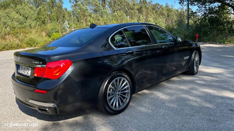 BMW 740 d Pack M - 5