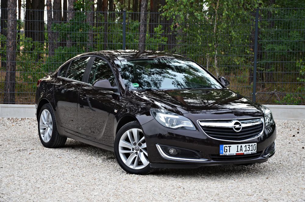 Opel Insignia A (2008-2017) 2.0 CDTI automatik Sport 2015