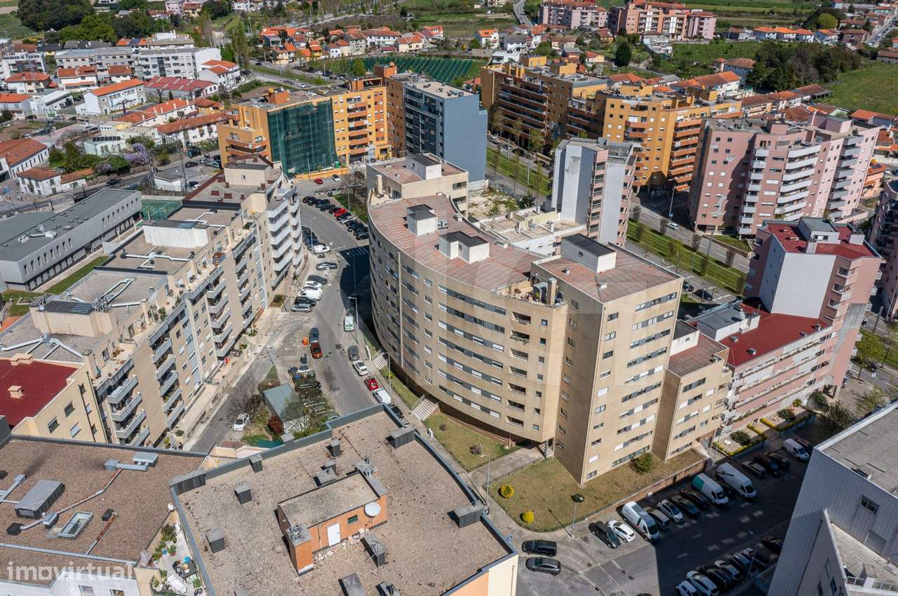 T2 com Varanda, Lugar de garagem e arrumos na Cidade Jovem - Rio Tinto-45