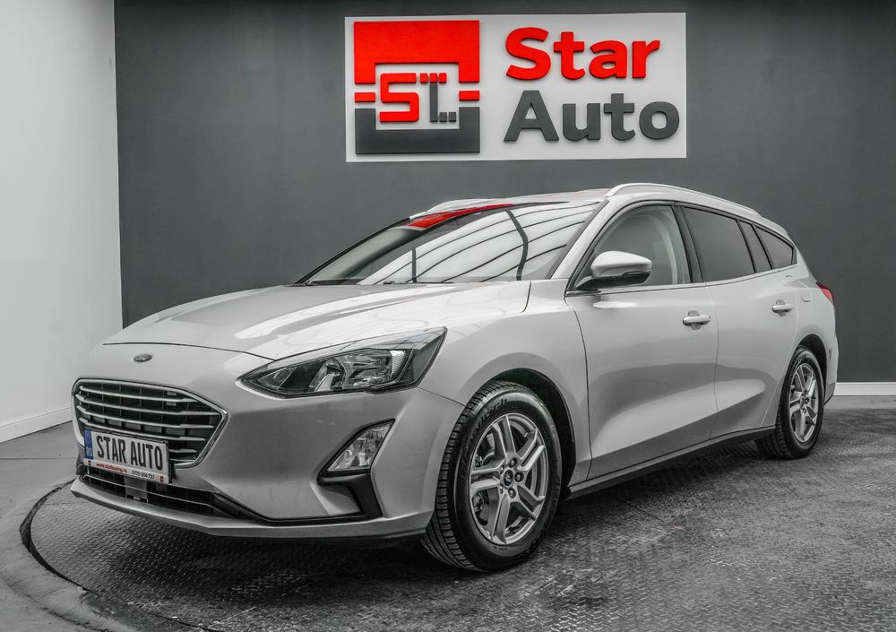 Ford Focus IV [2018 - Prezent] 1.0 EcoBoost Titanium Business 2022