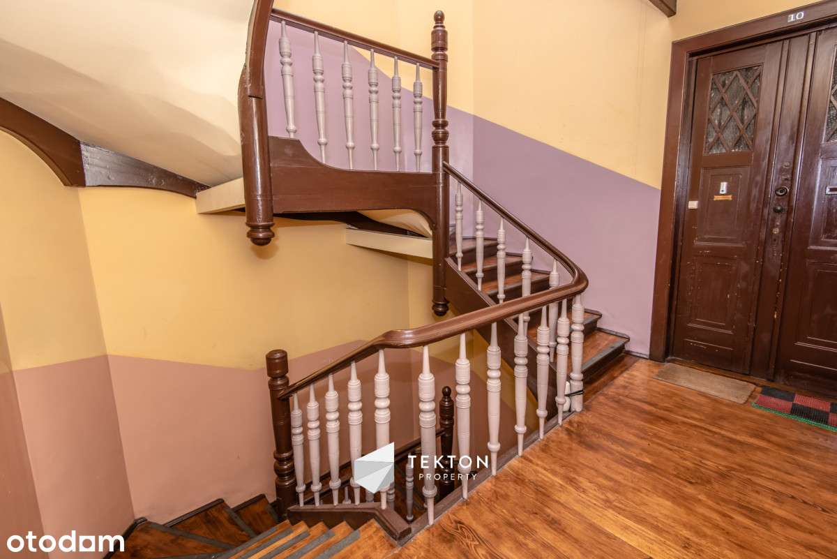 centrum Poznania  +100 m² w kamienicy, Półwiejska-13