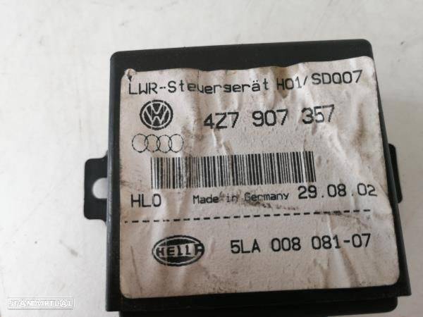 Centralina / Modulo Luzes Audi A4 (8E2, B6) - 2