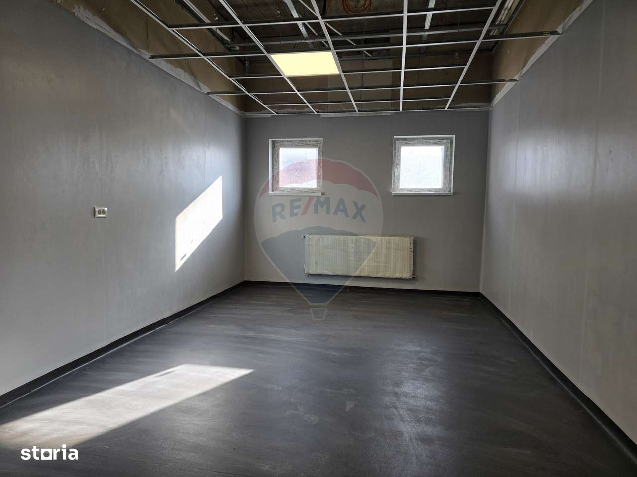 Vila / Pensiune / Camin / Azil seniori, zona superba Moeciu, parcare-19