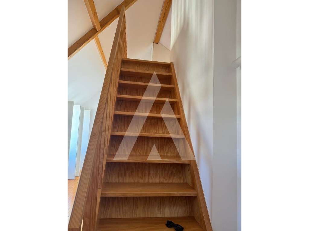 Apartamento T2 no centro histórico da Cidade de Aveiro - Grande imagem: 4/12