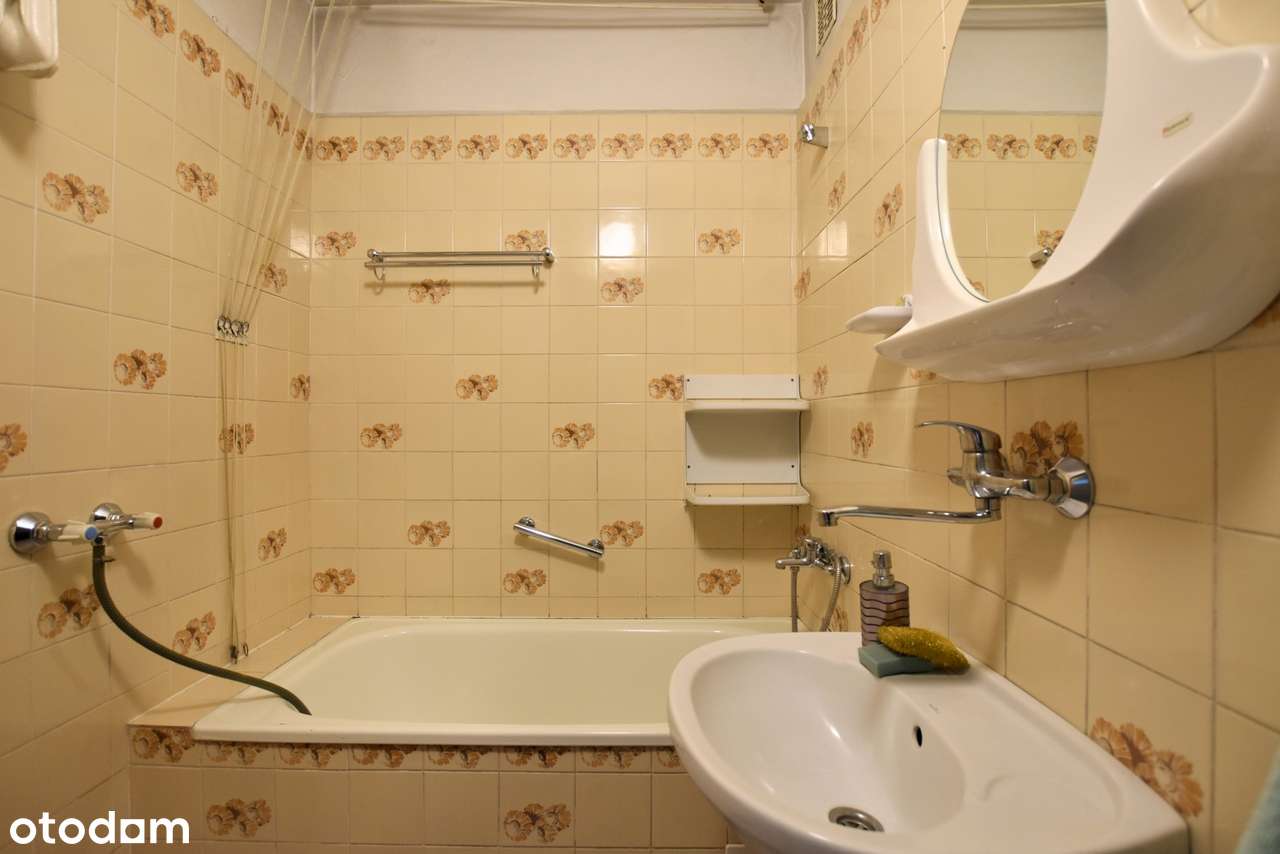 Mieszkanie na Drzymały, ładnie położone, do remontu, atrakcyjna cena!!-1