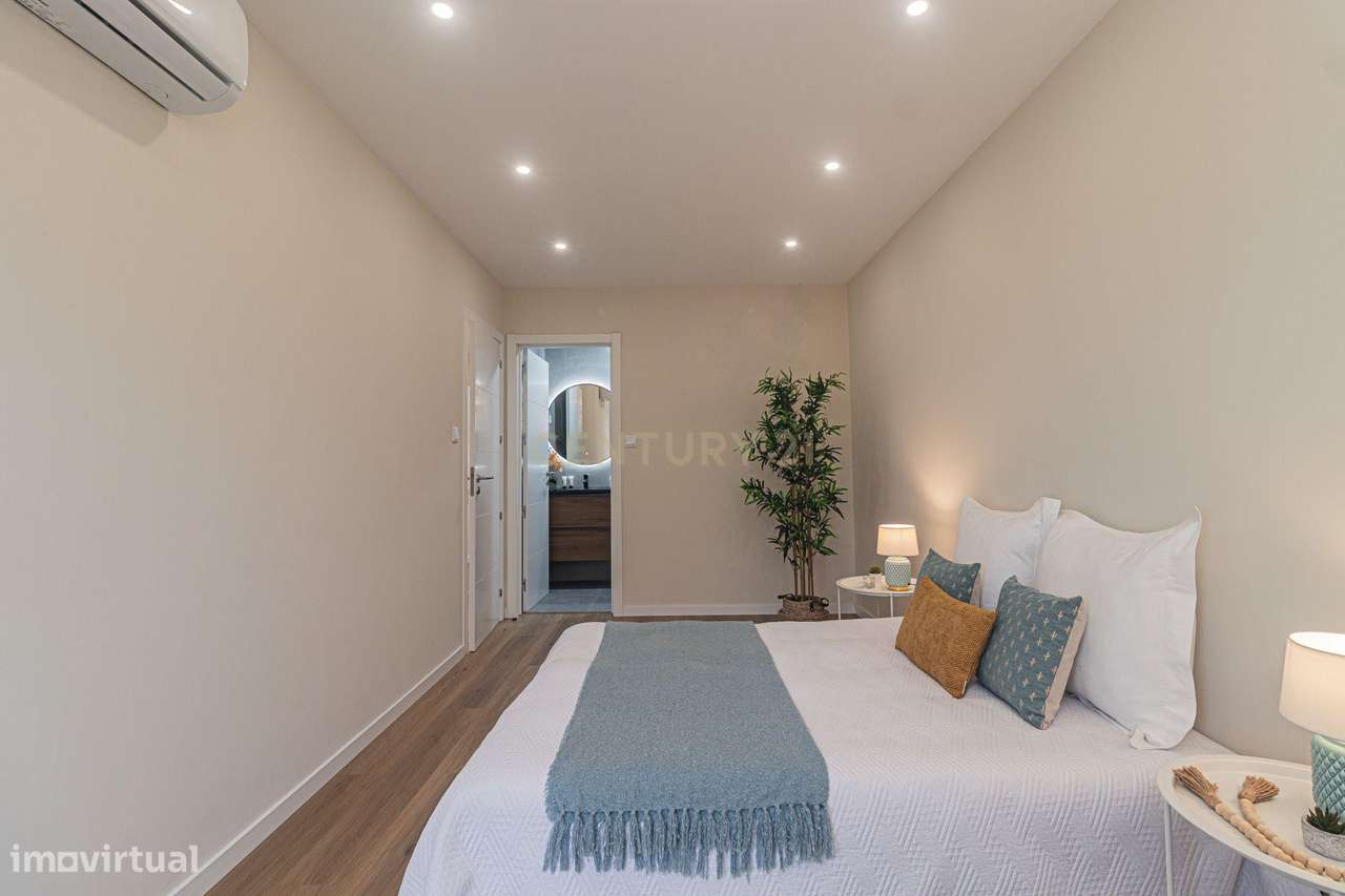 ✨ T2 Totalmente Remodelado com Terraço ✨-28