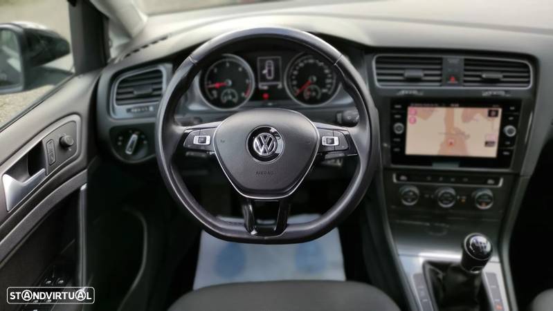 VW Golf Variant 1.6 TDi Confortline - 9