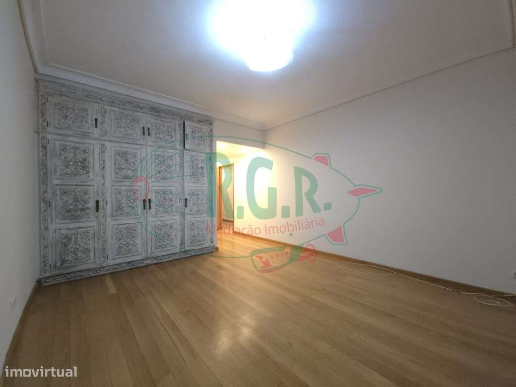 Moradia Isolada T3 | Piscina | Vistas Rio | 5 Min Porto-22