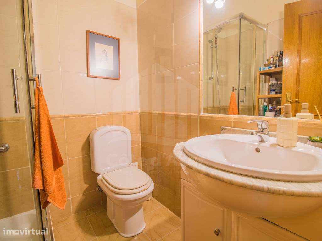Apartamento T2 Duplex em Sesimbra com Piscina e vista Mar-33