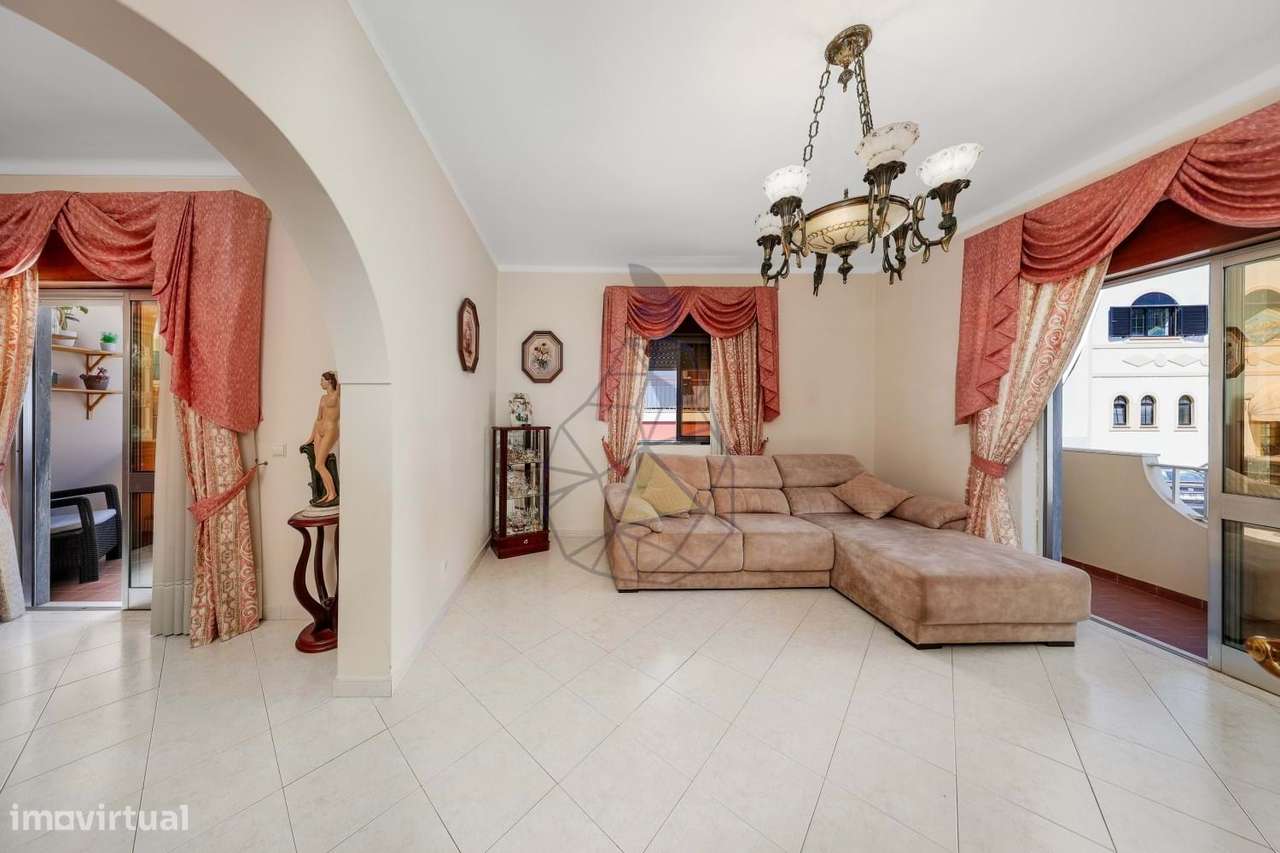 Prédio Habitacional e Comercial no centro do Alvor - Portimão - Grande imagem: 4/60