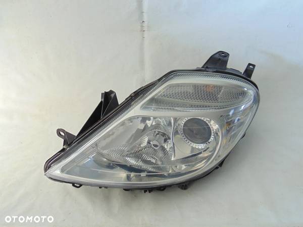 EUROPA lampa przednia przód lewa Citroen C8 , 02-08r - 1