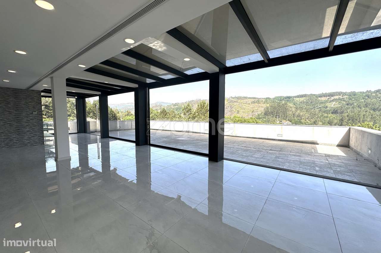 Moradia isolada de Luxo com Vista ao Rio no Marco de Canaveses. - Grande imagem: 3/56