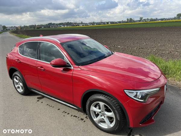 Alfa Romeo Stelvio 2.0 Turbo 16V AT8-Q4 Sprint - 8